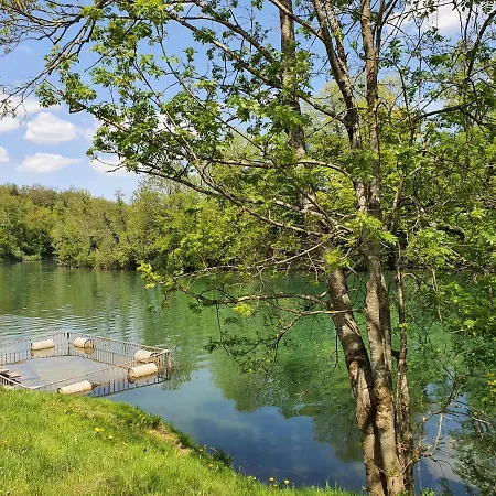 Holiday home Tavio Mobile House Kolpa, Big Berry, Metlika