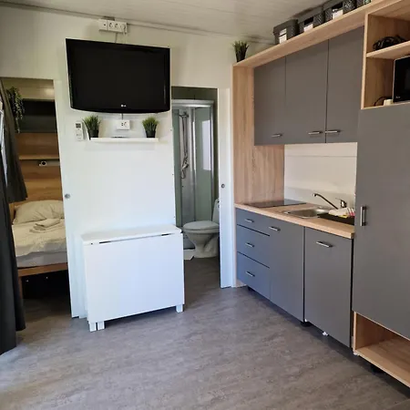 Tavio Mobile House Kolpa, Big Berry, * Metlika