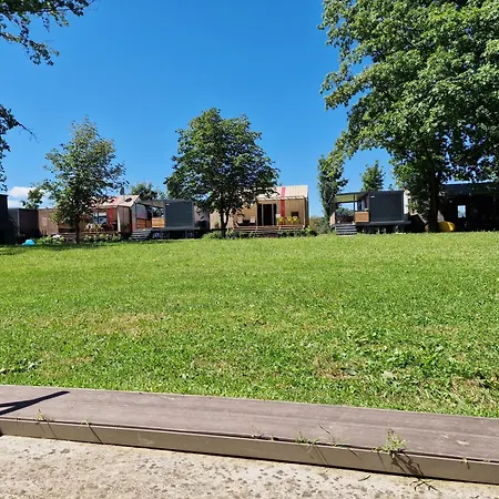 Holiday home Tavio Mobile House Kolpa, Big Berry, *