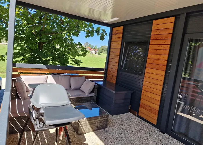 Tavio Mobile House Kolpa, Big Berry, Feriehus Metlika